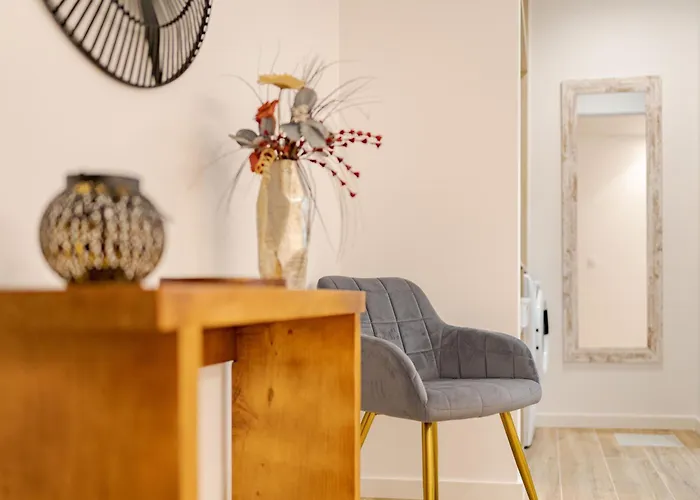 Santiago Alpine Escape